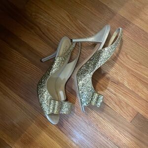 Kate Spade CHARM New York gold pumps with bow 9.5 wedding or prom gala or ball